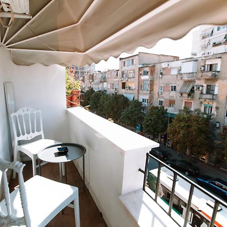 Barrikada Str Modern Apartments - The Nest Тирана Экстерьер фото